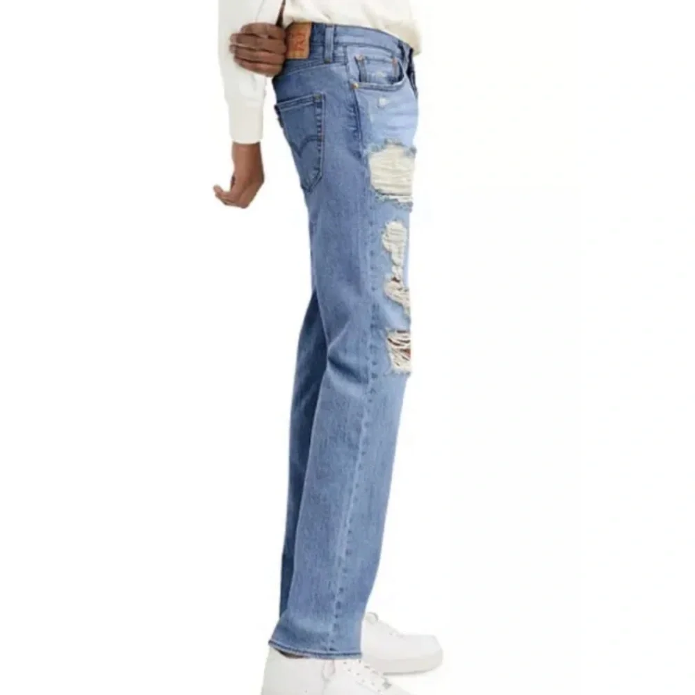 Levi's 501 Original-Fit Ripped Men's Jeans Size 29 x 30 MSRP $79 medium Wash NWT - Picture 5 of 12